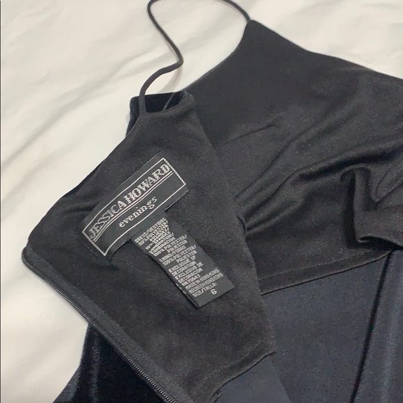 Jessica Howard evening gown, never worn, size 6 - Picture 4 of 6